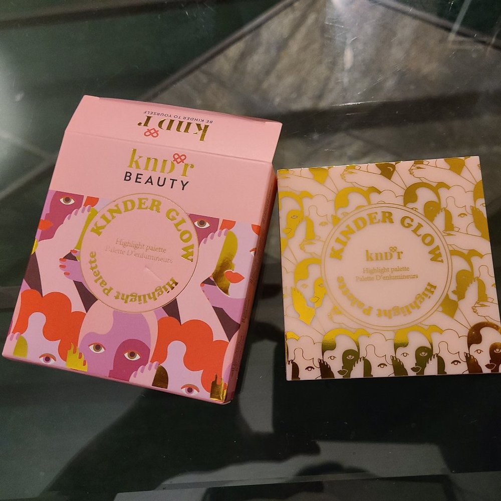 Knor Beauty Kinder Glow Highlighter Palette